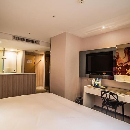 Artinn藝築文旅-台北站前館 Taipei Eksteriør billede